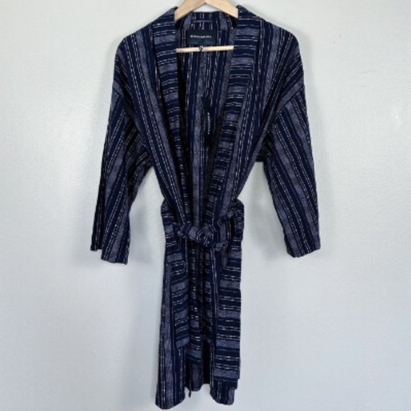 Brand New BCBGMaxAzria Light Stripe Wrap Jacket - Picture 7 of 9